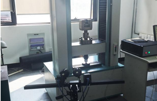 三維全場(chǎng)應(yīng)變測(cè)量技術(shù)用于砂巖劈裂損傷演化力學(xué)性能分析