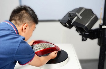 XTOM藍光三維掃描儀用于汽車車燈注塑件尺寸檢測