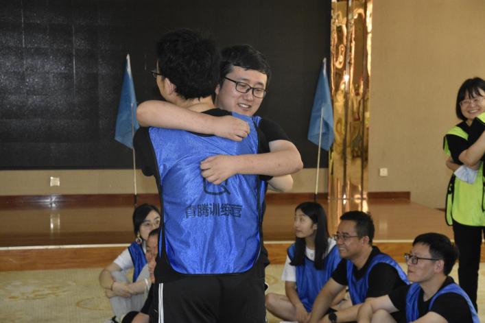 心中有愛一起經(jīng)歷,眼里有光攜手開拓 ——記新拓2022年中總結(jié)和團(tuán)建活動.jpg 心中有愛一起經(jīng)歷,眼里有光攜手開拓 ——記新拓2022年中總結(jié)和團(tuán)建活動.jpg