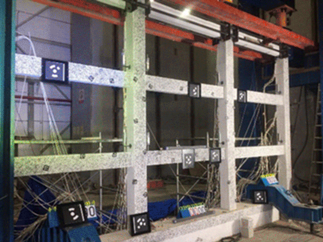 數(shù)字圖像相關(guān)法DIC用于混凝土框架模擬抗震加載.gif 數(shù)字圖像相關(guān)法DIC用于混凝土框架模擬抗震加載.gif