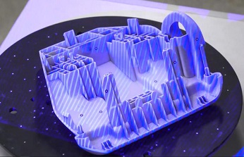 XTOM藍(lán)光三維掃描儀用于汽車注塑件檢測，確保尺寸精度與可裝配性