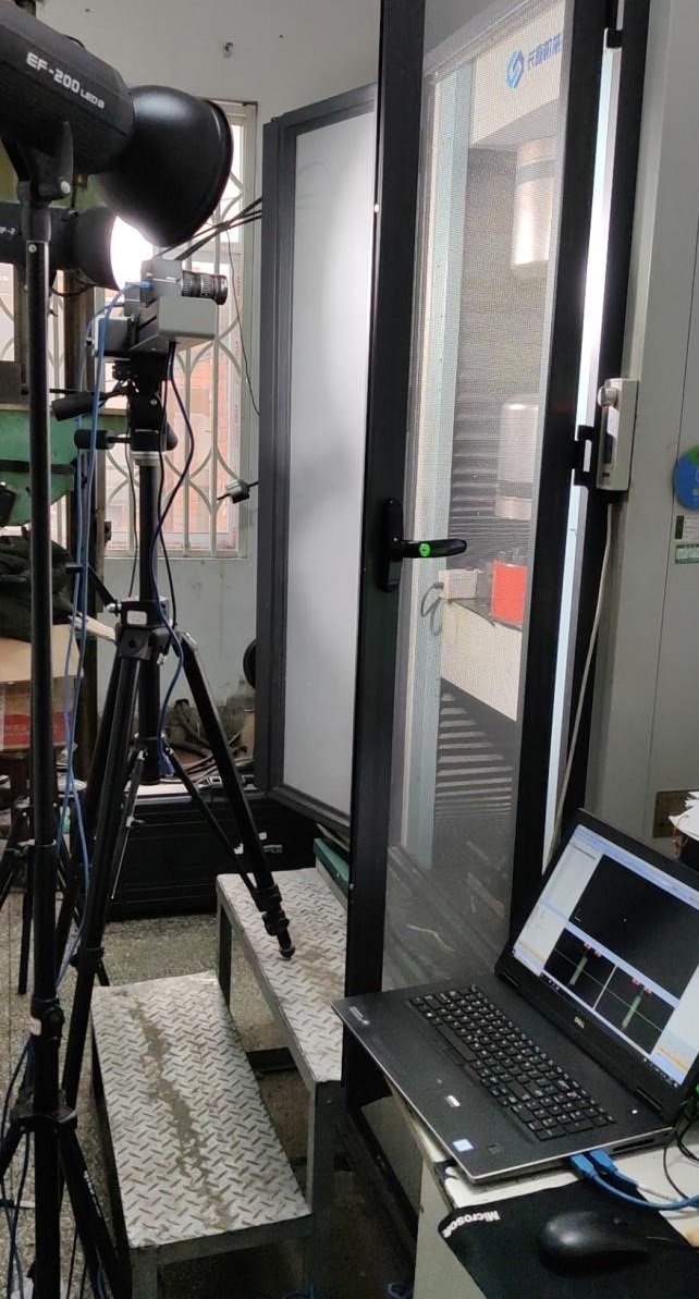 新拓三維DIC數(shù)字散斑應(yīng)變測(cè)量系統(tǒng)對(duì)橋梁鉚接鋼構(gòu)件腐蝕加載應(yīng)變測(cè)量.jpg 新拓三維DIC數(shù)字散斑應(yīng)變測(cè)量系統(tǒng)對(duì)橋梁鉚接鋼構(gòu)件腐蝕加載應(yīng)變測(cè)量.jpg