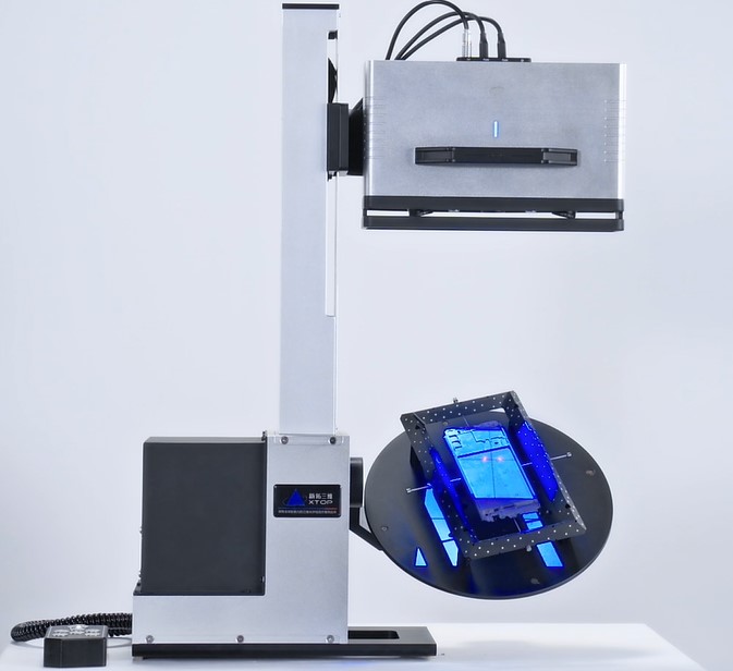 新拓三維XTOM自動化藍(lán)光三維掃描檢測系統(tǒng).jpg 新拓三維XTOM自動化藍(lán)光三維掃描檢測系統(tǒng).jpg