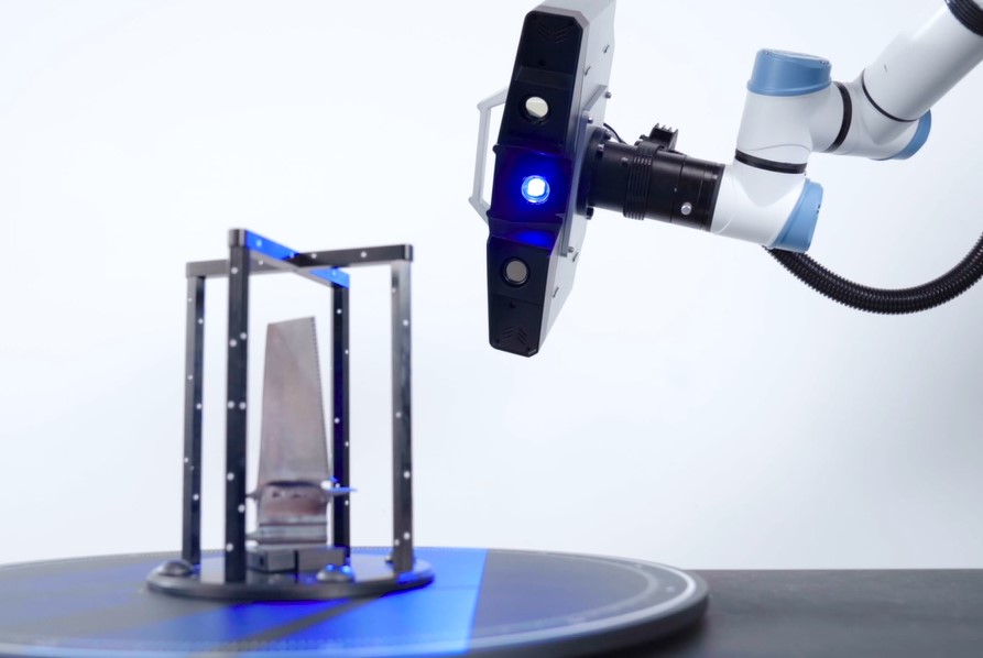 自動(dòng)化藍(lán)光三維掃描檢測(cè)系統(tǒng)用于葉片鍛鑄件尺寸檢測(cè).jpg 自動(dòng)化藍(lán)光三維掃描檢測(cè)系統(tǒng)用于葉片鍛鑄件尺寸檢測(cè).jpg