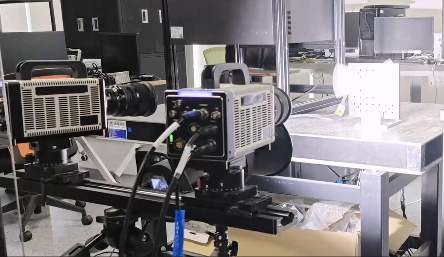 DIC技術(shù)用于無人機(jī)槳葉勻速旋轉(zhuǎn)離面位移及撓度測量.jpg DIC技術(shù)用于無人機(jī)槳葉勻速旋轉(zhuǎn)離面位移及撓度測量.jpg