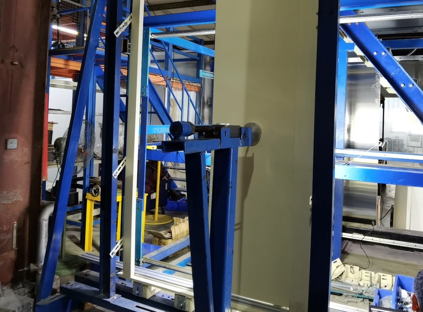 DIC高速測量技術(shù)用于電梯層門靜態(tài)加載及動態(tài)錘擊強度試驗.jpg DIC高速測量技術(shù)用于電梯層門靜態(tài)加載及動態(tài)錘擊強度試驗.jpg