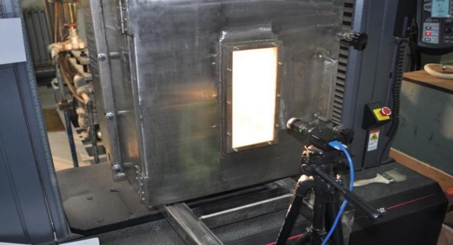 XTDIC三維全場應變測量系統(tǒng)用于2000°高溫環(huán)境下材料拉伸應變測量-圖.jpg XTDIC三維全場應變測量系統(tǒng)用于2000°高溫環(huán)境下材料拉伸應變測量-圖.jpg